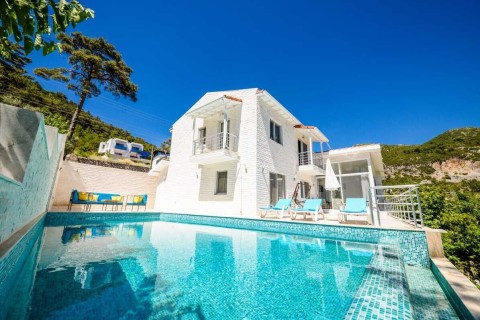 Villa Blanca